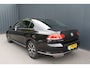 Volkswagen Passat 1.4 TSI GTE Highline NAVIGATIE- CAMERA - LEDEREN SPORTSTOELEN