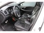 Volvo V40 1.5 T3 Polar+ Sport / Camera / Panoramadak / Navigatie / Stoelverwarming / PDC V+A / Alcantara / Keyless /