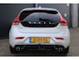 Volvo V40 1.5 T3 Polar+ Sport / Camera / Panoramadak / Navigatie / Stoelverwarming / PDC V+A / Alcantara / Keyless /