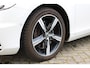 Volvo V40 1.5 T3 Polar+ Sport / Camera / Panoramadak / Navigatie / Stoelverwarming / PDC V+A / Alcantara / Keyless /
