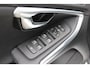 Volvo V40 1.5 T3 Polar+ Sport / Camera / Panoramadak / Navigatie / Stoelverwarming / PDC V+A / Alcantara / Keyless /