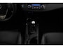 Toyota RAV4 2.0 Dynamic 4WD | Trekhaak | 2000 kg trekgewicht | Lederen bekleding met stoelverwarming |