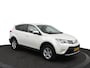 Toyota RAV4 2.0 Dynamic 4WD | Trekhaak | 2000 kg trekgewicht | Lederen bekleding met stoelverwarming |