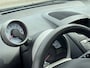 Peugeot 107 1.0-12V XR! Airco l Elek pakket l Toerenteller l Stuurbekrachtiging l AUX! GOED ONDERHOUDEN!