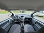 Peugeot 107 1.0-12V XR! Airco l Elek pakket l Toerenteller l Stuurbekrachtiging l AUX! GOED ONDERHOUDEN!