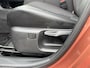 Lexus LBX Emotion 1.5 Hybrid 2WD | Navigatie | Camera | Leder | Stoel/stuurverw. | Ad. Cruise | PDC V+A | LMV 18 inch | Sonnic Copper Bi-Tone
