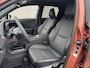 Lexus LBX Emotion 1.5 Hybrid 2WD | Navigatie | Camera | Leder | Stoel/stuurverw. | Ad. Cruise | PDC V+A | LMV 18 inch | Sonnic Copper Bi-Tone