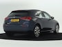 Mercedes-Benz A-klasse 250 e Plug-In Hybride | Parkeerpakket met Camera | Stoelverwarming | DAB | LED verlichting | Cruise Controle | Inclusief 24 maanden Mercedes-Benz Certified garantie voor Europa.