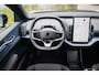 Volvo EX30 Extended Range Plus 69 kWh | Adaptieve Cruise Control |  Digital Key Plus | Parkeercamera | 20 Inch lichtmetalen velgen