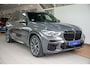 BMW X5 xDrive45e High Executive 6 Cil. BTW 1 eig. M-Sport Competition 50 years Pano HUD Trekhaak Full Options Dealeronderhouden