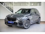 BMW X5 xDrive45e High Executive 6 Cil. BTW 1 eig. M-Sport Competition 50 years Pano HUD Trekhaak Full Options Dealeronderhouden