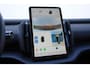 Volvo EX30 428PK Automaat Twin Motor Performance Ultra / 360 graden camera / Pilot assist / Park assist / Panoramadak / Voorstoelen en stuurwiel verwarmd / Elektrisch verstelbare stoelen /