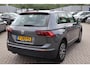 Volkswagen Tiguan 1.4 TSI Connected Series Apple Carplay, Navigatie, Stoelverwarming, Climate control, Elektrische ramen
