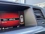 Volvo V60 2.0 T4 Bus. Sport R-Disign Automaat NAP Cruise Stoelverwarming P