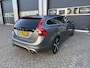 Volvo V60 2.0 T4 Bus. Sport R-Disign Automaat NAP Cruise Stoelverwarming P