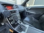 Volvo V60 2.0 T4 Bus. Sport R-Disign Automaat NAP Cruise Stoelverwarming P