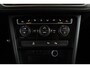 Volkswagen Touran 1.2 TSI Business 7p | Trekhaak | CarPlay | Navigatie | Stoelverwarming |