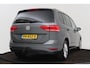 Volkswagen Touran 1.2 TSI Business 7p | Trekhaak | CarPlay | Navigatie | Stoelverwarming |