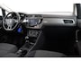 Volkswagen Touran 1.2 TSI Business 7p | Trekhaak | CarPlay | Navigatie | Stoelverwarming |