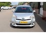 Toyota Verso-S 1.3 VVT-i Dynamic, Automaat, Hoge instap, Volledig onderhouden, Trekhaak, Climate control, Cruise control, Navigatie, Achteruitrijcamera, All season banden