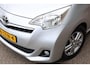 Toyota Verso-S 1.3 VVT-i Dynamic, Automaat, Hoge instap, Volledig onderhouden, Trekhaak, Climate control, Cruise control, Navigatie, Achteruitrijcamera, All season banden