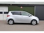 Toyota Verso-S 1.3 VVT-i Dynamic, Automaat, Hoge instap, Volledig onderhouden, Trekhaak, Climate control, Cruise control, Navigatie, Achteruitrijcamera, All season banden