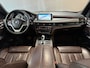 BMW X5 XDrive30d High Executive 7persoons. AUT PANORAMADAK LEDER NAVIGATIE MEMORY CAMERA HEAD-UP CRUISE STOELVERWARMING KEYLESS-GO