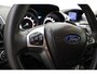 Ford B-Max 1.0 EcoBoost Titanium | Navigatie | Weinig kilometers | Parkeersensoren voor en achter | Lichtmetalen velgen | Climate control | Hoge instap