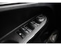 Ford B-Max 1.0 EcoBoost Titanium | Navigatie | Weinig kilometers | Parkeersensoren voor en achter | Lichtmetalen velgen | Climate control | Hoge instap