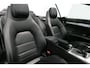 Mercedes-Benz E-klasse Cabrio 200 CGI Elegance / Airscarf - nekverwarming / Stoelverwarming / Elektr. verstelbare voorstoelen (deels) / Stoelverwarming / Trekhaak (wegklapbaar) / Windscherm / Lederen bekleding / 17'' LMV / Cruise Control / Bi-xenon koplampen / Parkeersensoren voor + achter / Navigatie