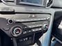 Kia Sportage 1.6 GDi 132pk DynamicLine | Navigatie | Climate Control | Lichtmetalen Velgen |