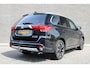 Mitsubishi Outlander 2.0 PHEV instyle+ Cruise/Climate control, Trekhaak, Sch.kanteldak,  Navigatie, Camera, Parkeersensoren Hybride batterij capaciteit: 34,2 Ah. Trekgewicht 1.500 kg.