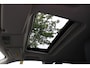 Mitsubishi Outlander 2.0 PHEV instyle+ Cruise/Climate control, Trekhaak, Sch.kanteldak,  Navigatie, Camera, Parkeersensoren Hybride batterij capaciteit: 34,2 Ah. Trekgewicht 1.500 kg.
