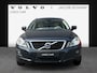 Volvo XC60 3.0 T6 AWD Summum / Keyless entry / 18" Velgen / Trekhaak / Achterruitrij camera /