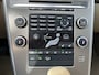 Volvo XC60 3.0 T6 AWD Summum / Keyless entry / 18" Velgen / Trekhaak / Achterruitrij camera /