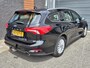 Ford Focus Wagon 1.0 EcoBoost Titanium Business Navigatie/Trekhaak/APK 2027!