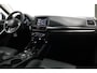Mazda CX-5 2.0 SkyActiv-G 160 GT-M 4WD / Orig. Nederlands / Schuif-/kanteldak / Lederen bekleding / Elektr. verstelbare voorstoelen (memory) / Bose Audio / Stoelverwarming / Trekhaak (afneembaar) / Achteruitrijcamera / Cruise Control / Navigatie / Lederen bekleding / 19'' LMV / Dodehoek sensor