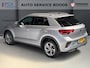 Volkswagen T-Roc 1.5 TSI (150 pk) R-Line automaat - navigatie - keyless - elektr. achterklep - stoelmassage