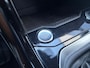 Volkswagen T-Roc 1.5 TSI (150 pk) R-Line automaat - navigatie - keyless - elektr. achterklep - stoelmassage