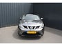 Nissan Qashqai 1.2 Connect Edition - NAVIGATIE - CAMERA- PANORAMADAK - TREKHAAK