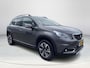 Peugeot 2008 1.2 PureTech Allure Trekhaak | Automaat | Climate Control | Navigatiesysteem | Lichtmetalen Velgen | All Seasonbanden | 12 maanden BOVAG garantie