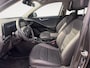 Kia e-Niro EV DynamicPlusLine 64.8 kWh | STUUR- STOELVERWARMING | NAVI | SCHUIFKANTEL-DAK | AIRCO | 1 STE EIGENAAR | KIA GARANTIE |