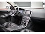 Volvo XC60 D5 AWD Aut. R-Design | Lederen bekleding | Trekhaak | Bi-xenon koplampen | DVD systeem | Gelamineerd glas | Keyless