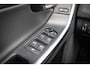 Volvo XC60 D5 AWD Aut. R-Design | Lederen bekleding | Trekhaak | Bi-xenon koplampen | DVD systeem | Gelamineerd glas | Keyless