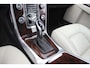 Volvo XC70 2.0 D4 FWD Summum 181 pk | Dakraam | Trekhaak | Leer | Navi | PDC | Xenon | 17 inch | Cruise-control | Climate-control | Voorruit verwarming | Stoelverwarming | BLISS ➡️ Volvo XC70 2.0 D4 FWD Summum | Dakraam | Trekhaak | Leer | Navi | PDC | Xenon | 17 inch | Cruise-control |