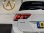 Volkswagen Tiguan 1.5 TSI R-Line Bns+ | PANO | CAMERA | TREKHAAK | NAVI