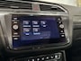 Volkswagen Tiguan 1.5 TSI R-Line Bns+ | PANO | CAMERA | TREKHAAK | NAVI