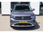 Volkswagen T-Cross 1.0 TSI Life Edition 115PK / 85kW DSG, 48 maanden / max 100.000km garantie, comfort pakket (verwarmbare voorstoelen), 2-zone climatronic, keyless start & entry, parkeersensoren voor en achter (pdc), achteruitrijcamera (rear view), privacy glas, 17" LMV