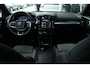 Volvo XC40 B4 Plus Dark | Adaptive Cruise | Harman/Kardon | Camera | Stuur/Stoelverwarming | Verwarmbare Voorruit | Memory | Trekhaak