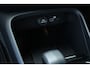 Volvo XC40 B4 Plus Dark | Adaptive Cruise | Harman/Kardon | Camera | Stuur/Stoelverwarming | Verwarmbare Voorruit | Memory | Trekhaak